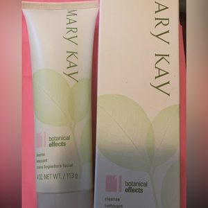 Mary Kay cleanser